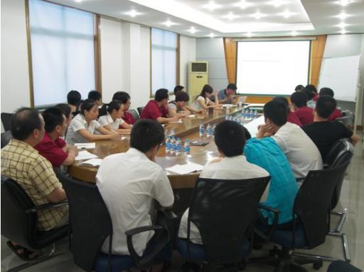 專家培訓(xùn)，加油成長(zhǎng)